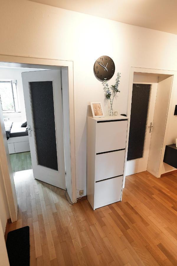 N2 Centrally Located 3-Room Apartment With Balcony Or Individual Rooms كارلسروه المظهر الخارجي الصورة