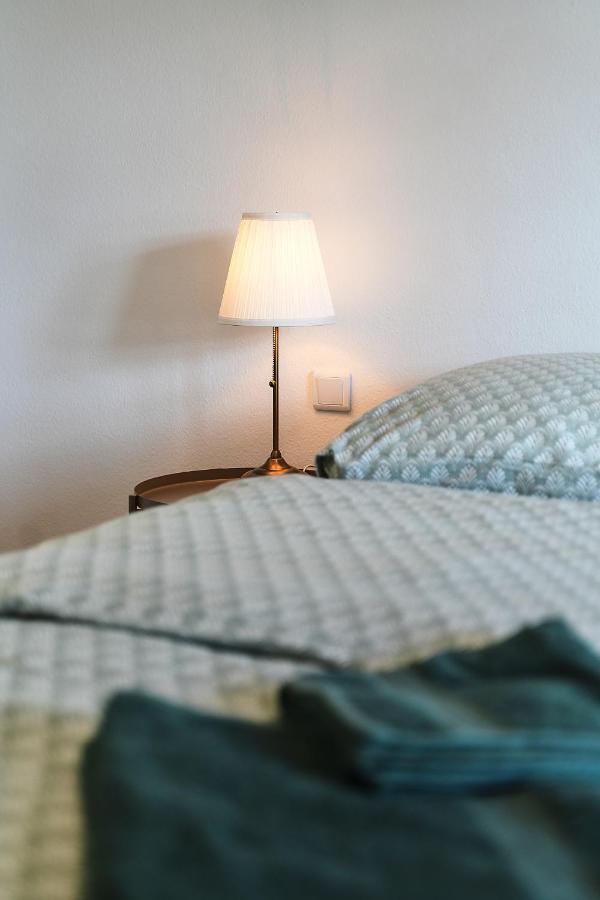 N2 Centrally Located 3-Room Apartment With Balcony Or Individual Rooms كارلسروه المظهر الخارجي الصورة